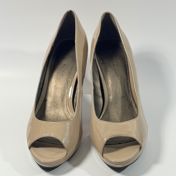 Bandolino Women's Peep Toe Platform Stiletto Dress Pumps Size 9M - Picture 2 of 7